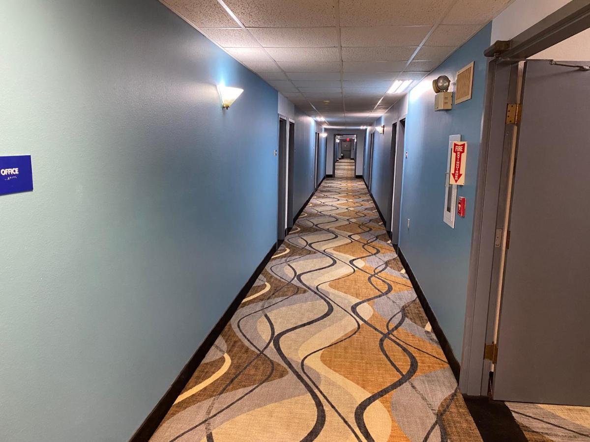 Days Inn By Wyndham Perryville Zewnętrze zdjęcie